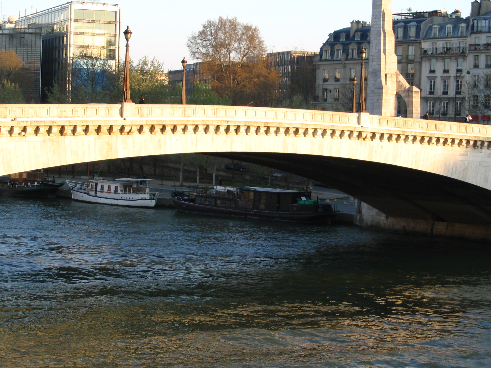 hlparis02